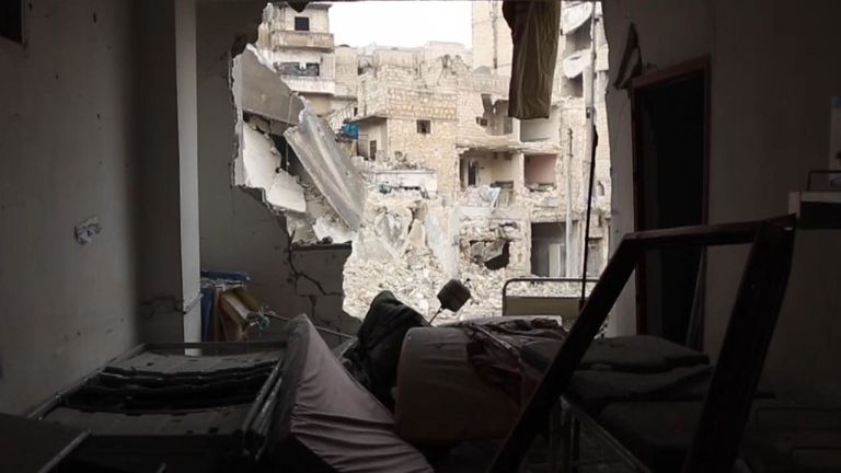 L'hôpital d'Ariha, au sud d'Idlib, a été détruit lorsqu'il a été touché il y a deux semaines