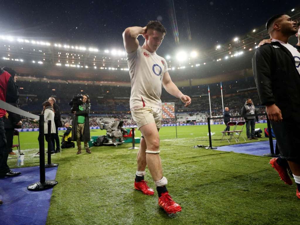 Eddie Jones soutient Tom Curry alors qu’il rejette les critiques de sélection malgré l’absence d’Alex Dombrandt et de Sam Simmonds
