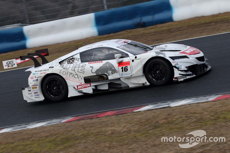 # 16 MOTUL MUGEN NSX-GT
