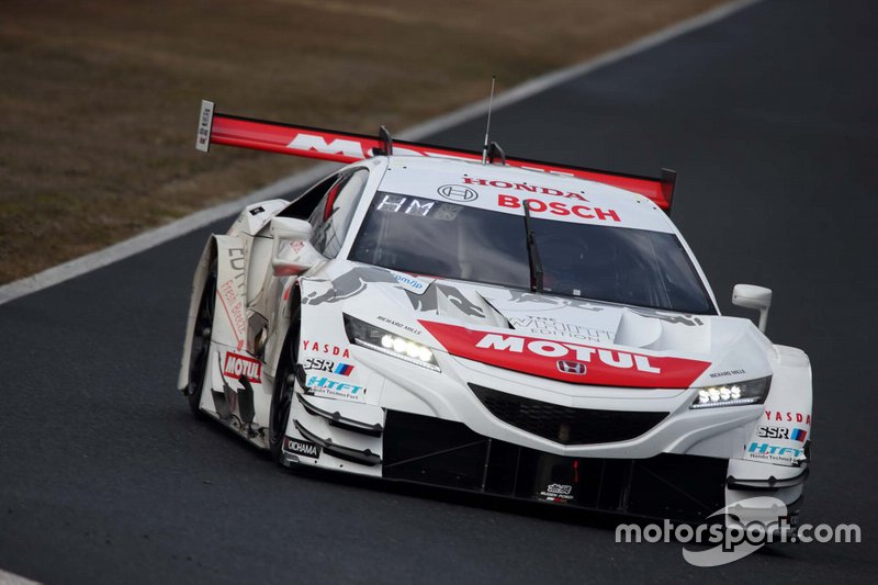 # 16 MOTUL MUGEN NSX-GT
