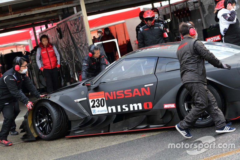 # 230 Voiture d'essai NISMO