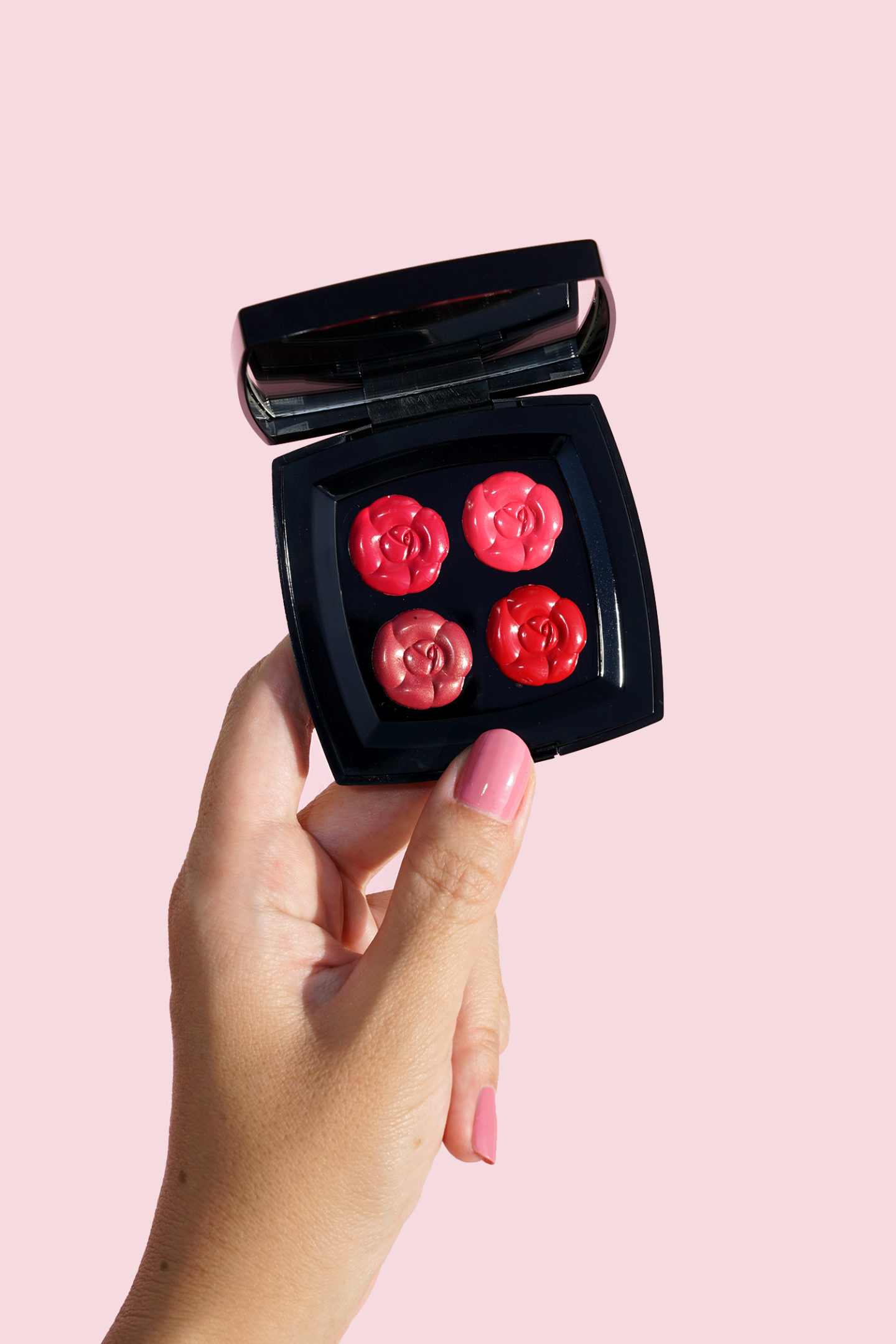 Chanel La Fleur Et L'eau Camelias D'Eau Lip Palette