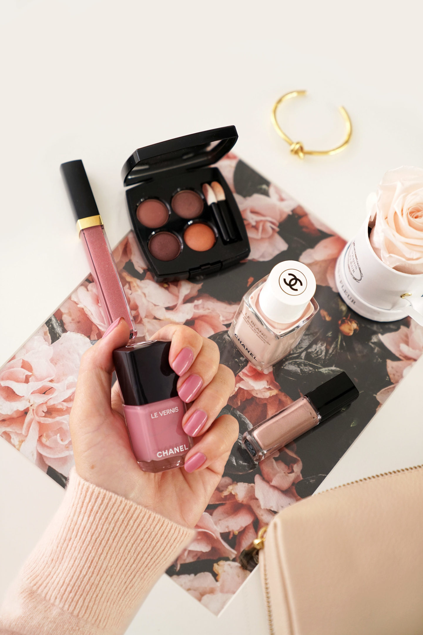 Chanel Le Vernis à Petale