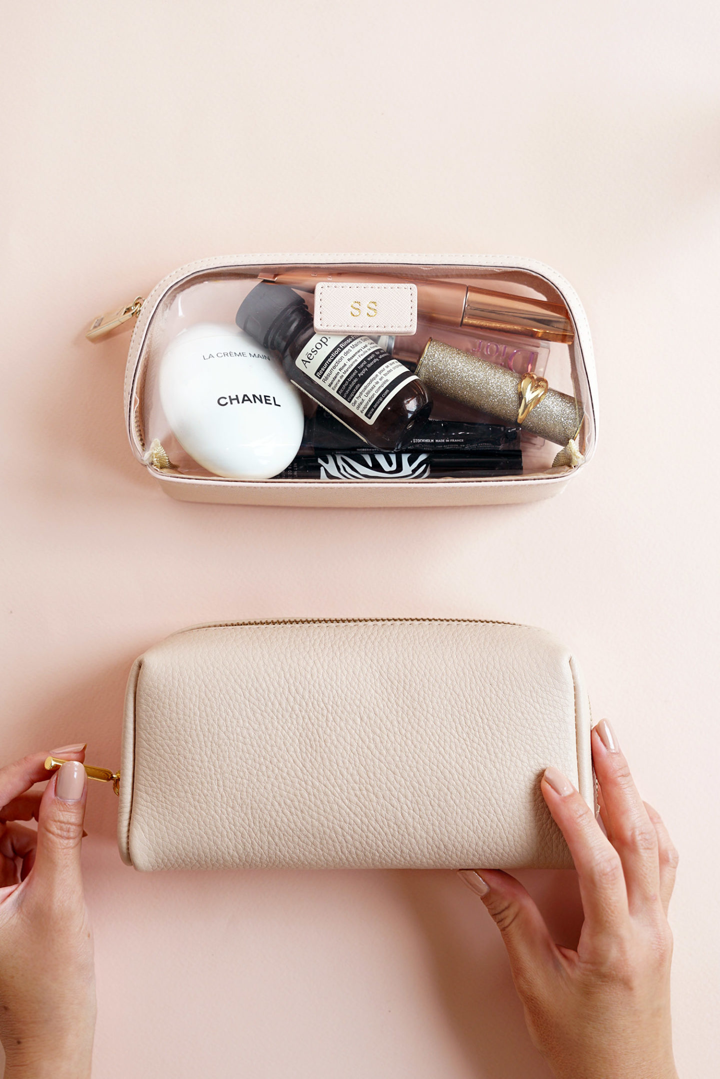 Sacs de maquillage chic édité quotidiennement et Cuyana