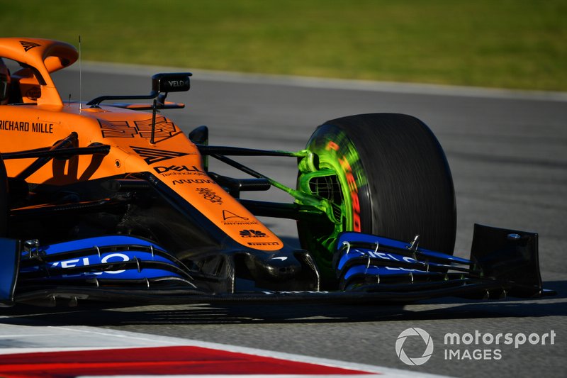 Peinture aérodynamique sur Carlos Sainz Jr., McLaren MCL35 