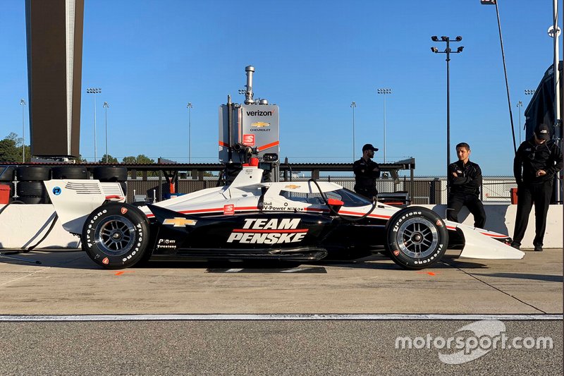 Newgarden, avec Dixon, a effectué le test de l'aéroscreen à Richmond en octobre dernier. Le champ complet se réunira à nouveau le 25 mars pour un test ouvert.