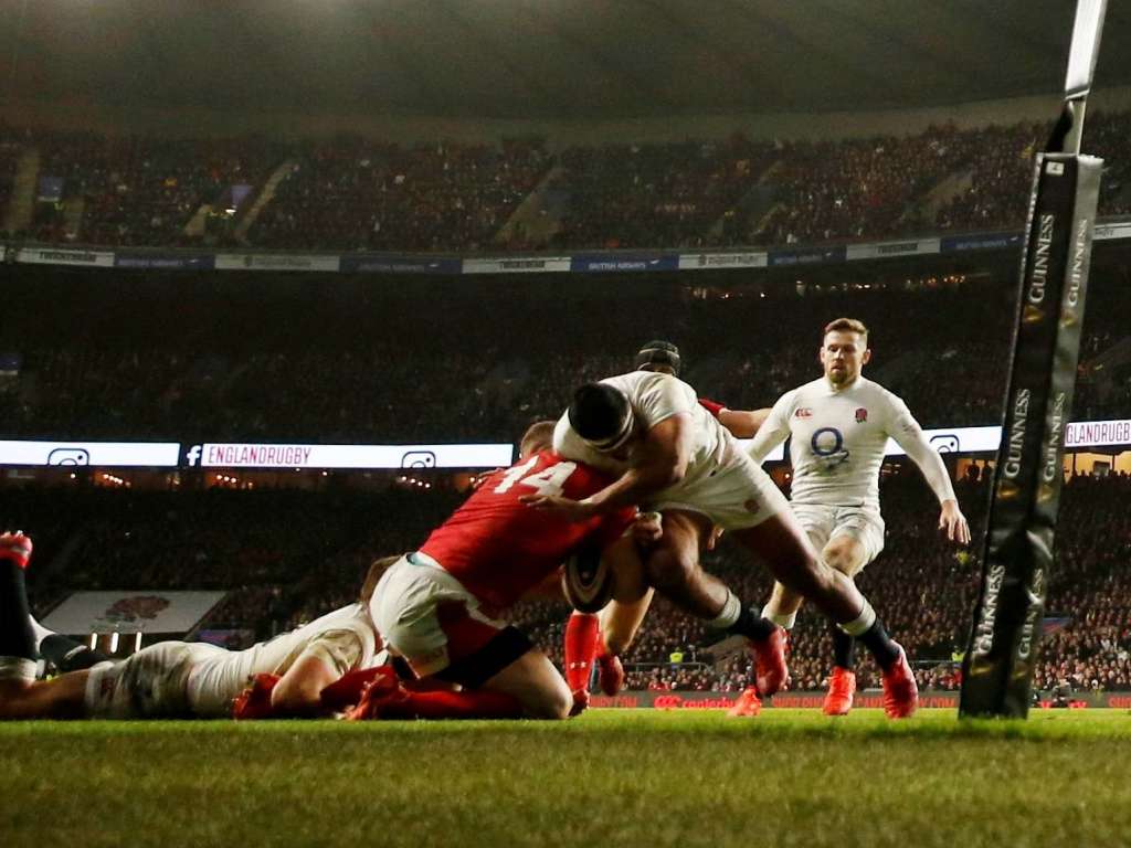Eddie Jones risque la colère du World Rugby après avoir étiqueté le carton rouge de Manu Tuilagi «  une charge de détritus  » en Angleterre l’emporte sur le Pays de Galles