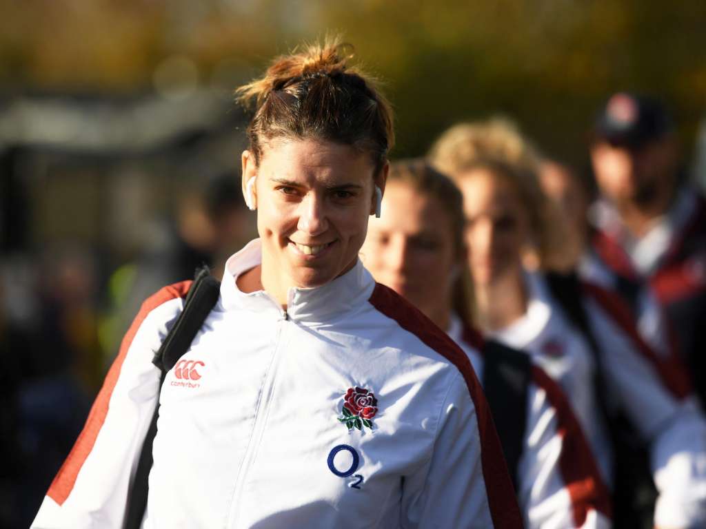 Le capitaine de l’équipe féminine d’Angleterre, Sarah Hunter, propose de réduire les salaires pour sauver RFU malgré une baisse sous le seuil