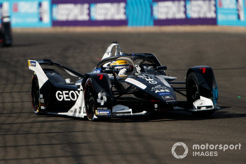 Sergio Sette Camara, pilote d'essai débutant pour GEOX Dragon, Penske EV-4 
