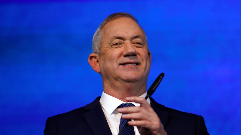 Benny Gantz est le chef du parti centriste bleu et blanc 