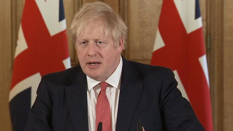 Boris Johnson a averti le public britannique de ne pas ignorer les mesures de distanciation sociale tout en profitant des parcs et des espaces ouverts pendant l'épidémie de coronavirus. 
