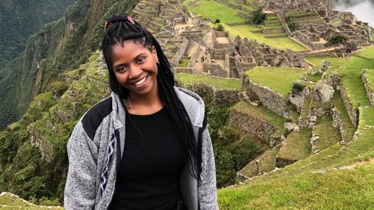 Nadeen Griffiths, de Londres, en visite au Machu Picchu