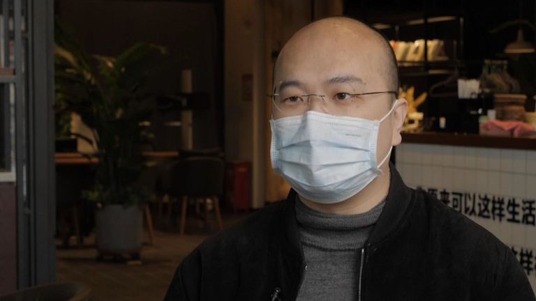 M. Zou s'inquiète de son activité de communication si les choses ne s'améliorent pas d'ici avril