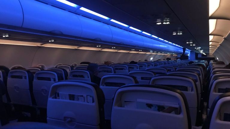 De nombreux passagers ont décidé de ne pas voyager à cause de l'épidémie. Pic: freestyletravelling.com. 