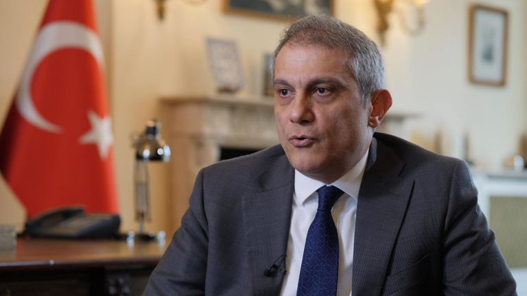 Ümit Yalçın pense que l'Union européenne en Syrie a fait preuve d'égoïsme depuis l'accord sur les migrants en 2016. 