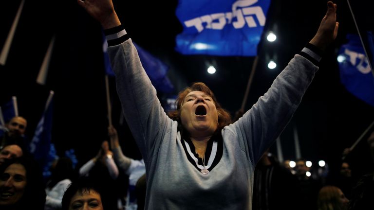 Les partisans de M. Netanyahu ont célébré les prédictions dans les sondages de sortie