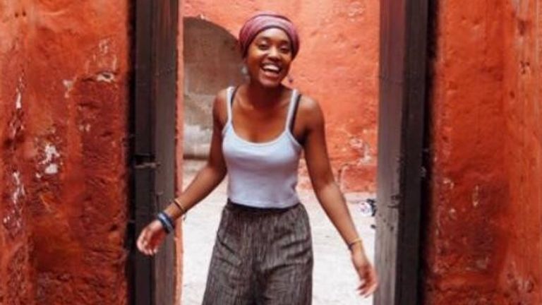 Michaela James, de Londres, à Arequipa, Pérou