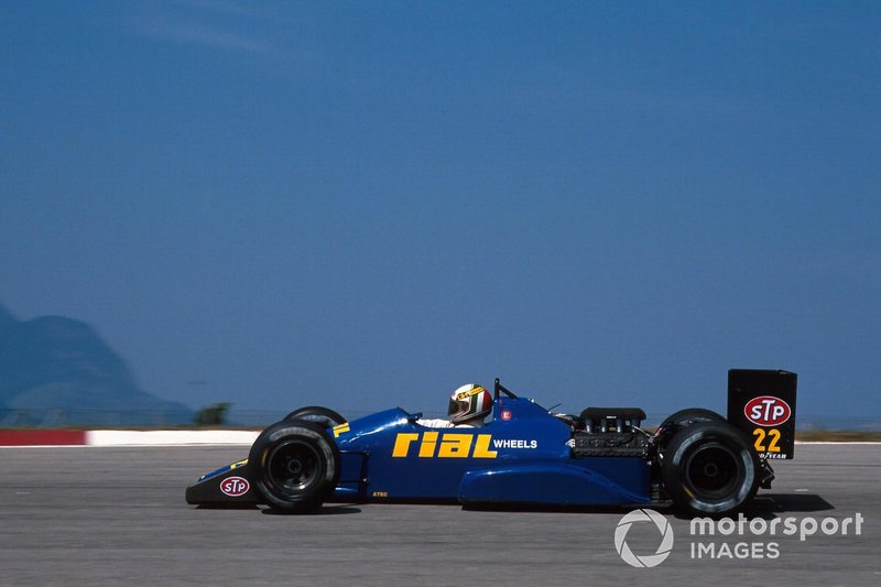Andreas De Ceraris, Rial ACR1 Ford V8