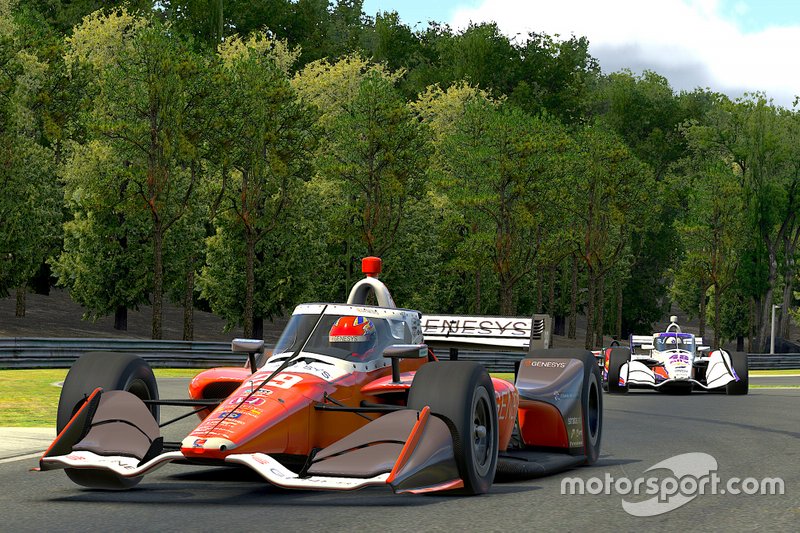 Le pilote virtuel Andretti Autosport de James Hinchcliffe dirige la légende NASCAR Jimmie Johnson au parc virtuel Barber Motorsports. 