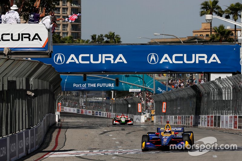 2019, et Andretti Autosport Honda d'Alexander Rossi triomphe pour la deuxième année consécutive. 
