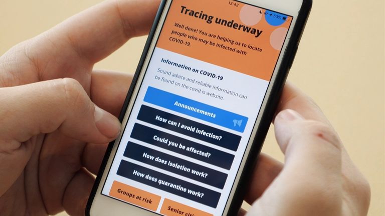 Une application téléphonique COVID-19 peut suivre les mouvements des personnes