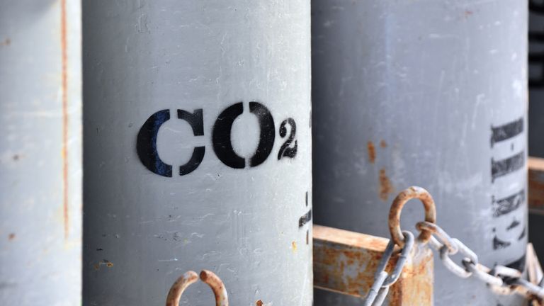 Les brasseurs et les fabricants de boissons gazeuses utilisent le CO2 pour la carbonatation - rendant les boissons pétillantes