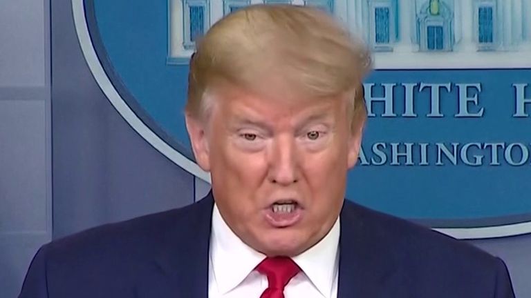 Donald Trump dit qu'il ne pense pas qu'il portera un masque facial