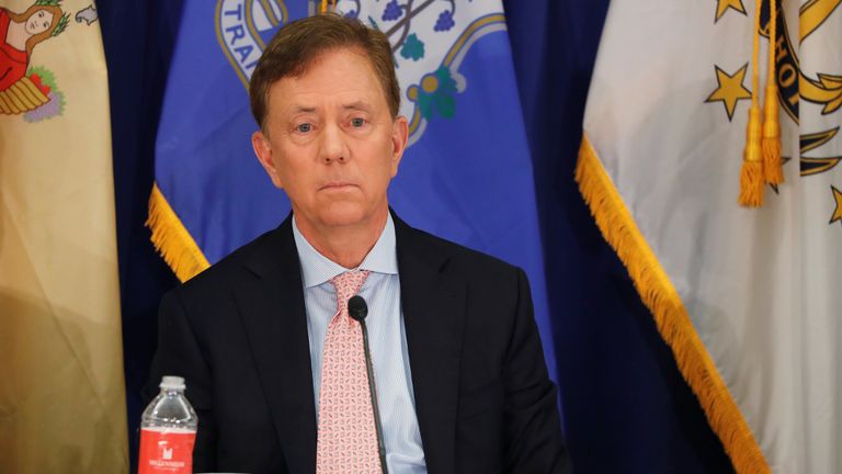 Le gouverneur du Connecticut, Ned Lamont, participe à un sommet régional sur le cannabis et le vapotage à New York, New York, États-Unis, le 17 octobre 2019. REUTERS / Lucas Jackson