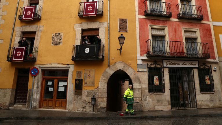 Flambée de maladie à coronavirus (COVID-19) à Cuenca