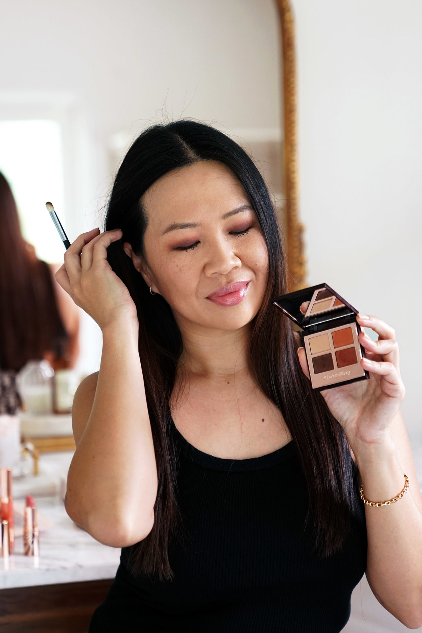 Charlotte Tilbury Eyeshadow Quad en look maquillage Haze Desert