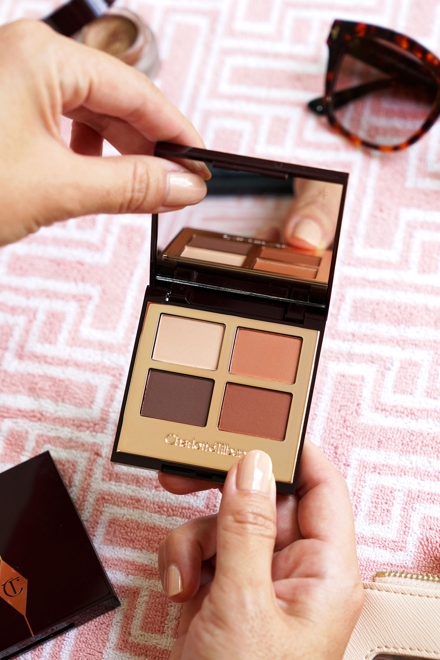 Charlotte Tilbury Eyeshadow Quad dans Desert Haze