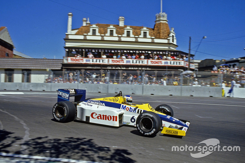 Canon et Williams