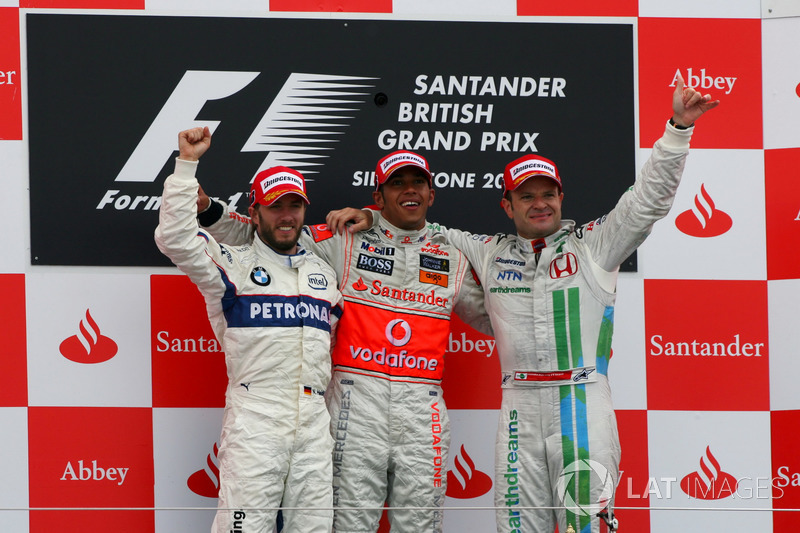 Podium: deuxième place Nick Heidfeld, BMW Sauber F1, vainqueur de la course Lewis Hamilton, McLaren, troisième place Rubens Barrichello, Honda Racing F1 Team 