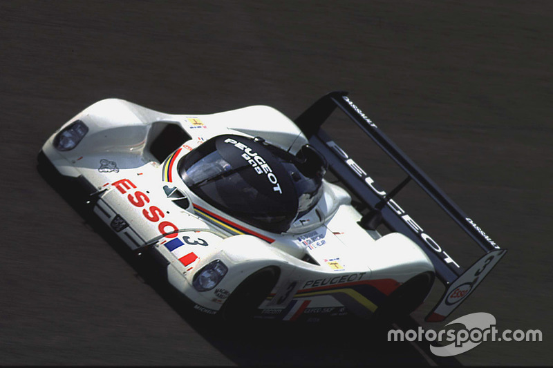 # 3 Peugeot Sport Peugeot 905: Eric Helary, Christophe Bouchut, Geoff Brabham