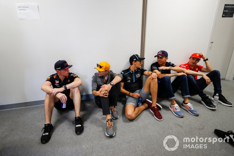 Max Verstappen, Red Bull Racing, Lando Norris, McLaren, George Russell, Williams Racing, Alexander Albon, Toro Rosso et Charles Leclerc, Ferrari