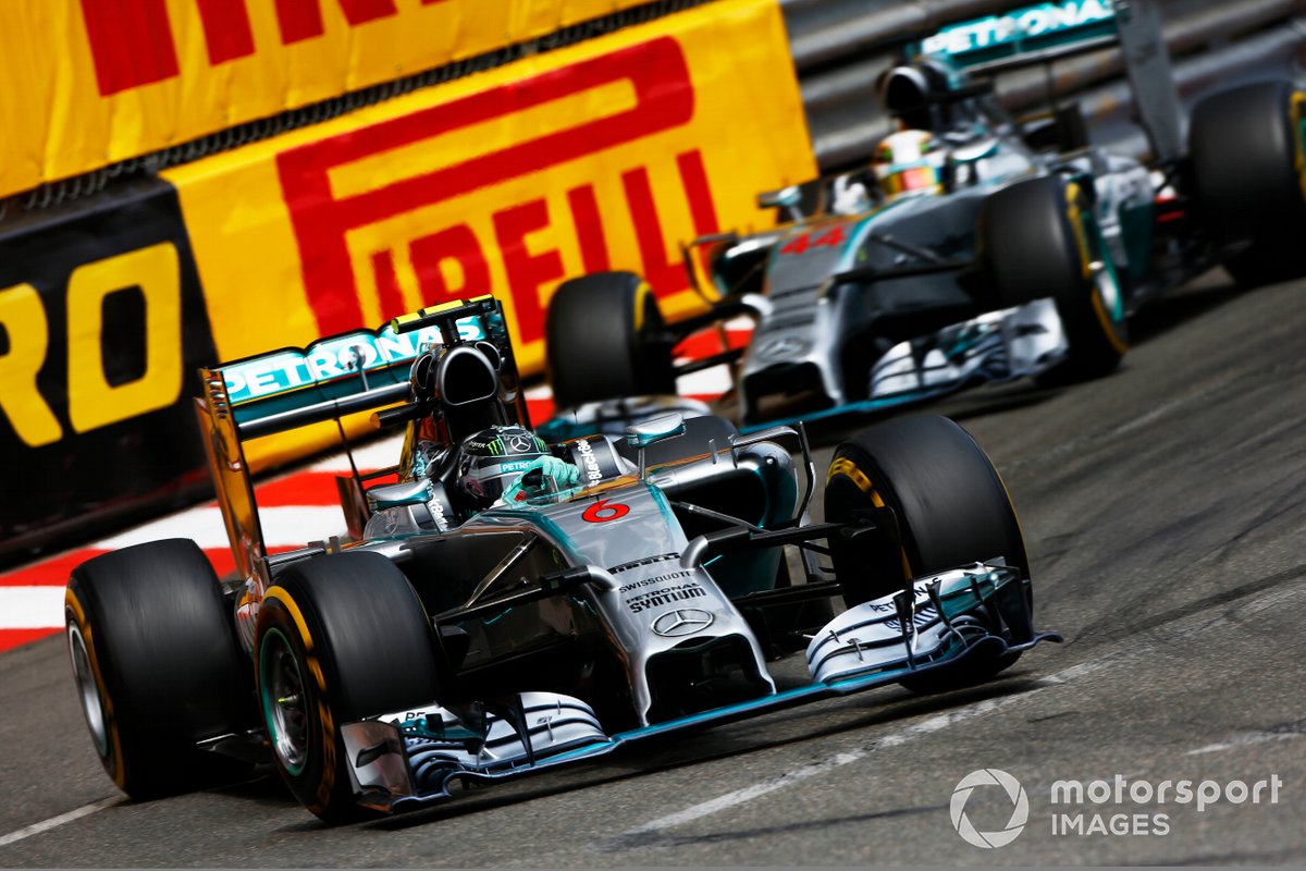 Nico Rosberg, Mercedes F1 W05 hybride, mène Lewis Hamilton, Mercedes F1 W05