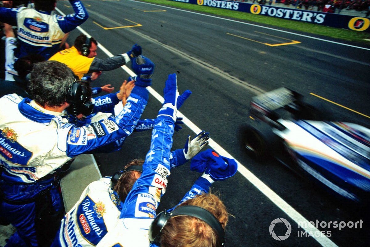 Vainqueur de la course Damon Hill, Williams FW17 Renault
