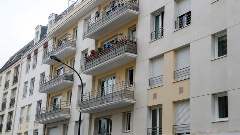 Le bâtiment plat où le suspect du génocide rwandais Felicien Kabuga a été arrêté le 16 mai 