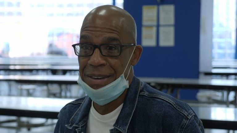 Ferris vit sur Skid Row depuis trois ans et souffre de diabète