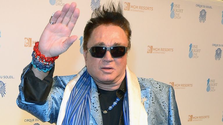 Roy Horn arrive à la 2e conférence annuelle `` One Night for One Drop '' à Aureole Las Vegas au Mandalay Bay Resort and Casino le 21 mars 2014 à Las Vegas