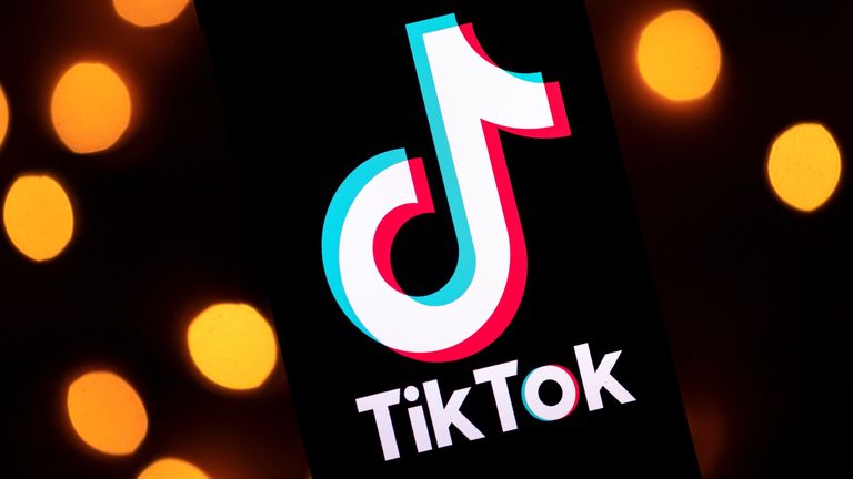 Tiktok interdit l'utilisation de certains hashtags liés à la drogue