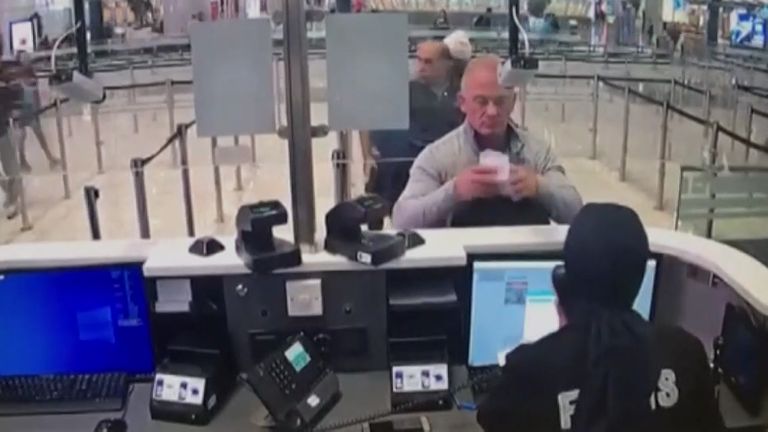 La police a publié cette image qui, selon elle, montre Michael Taylor plus tôt cette année. Photo: Police d'Istanbul
