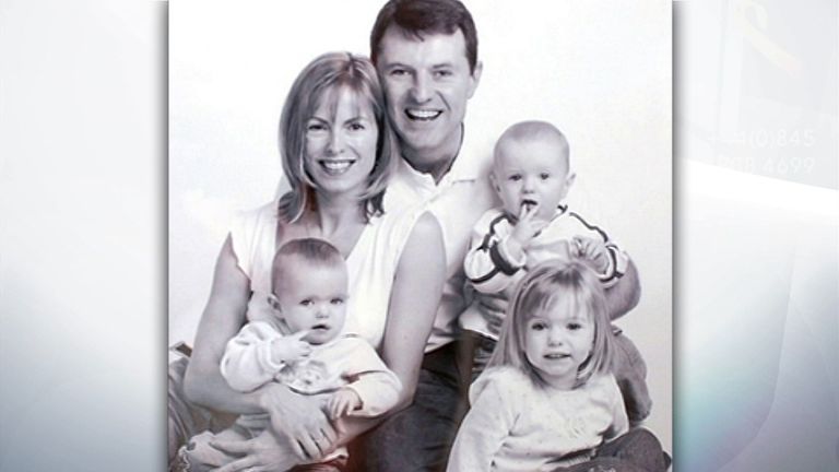 Une photo des McCann lorsqu'ils étaient une famille de cinq personnes