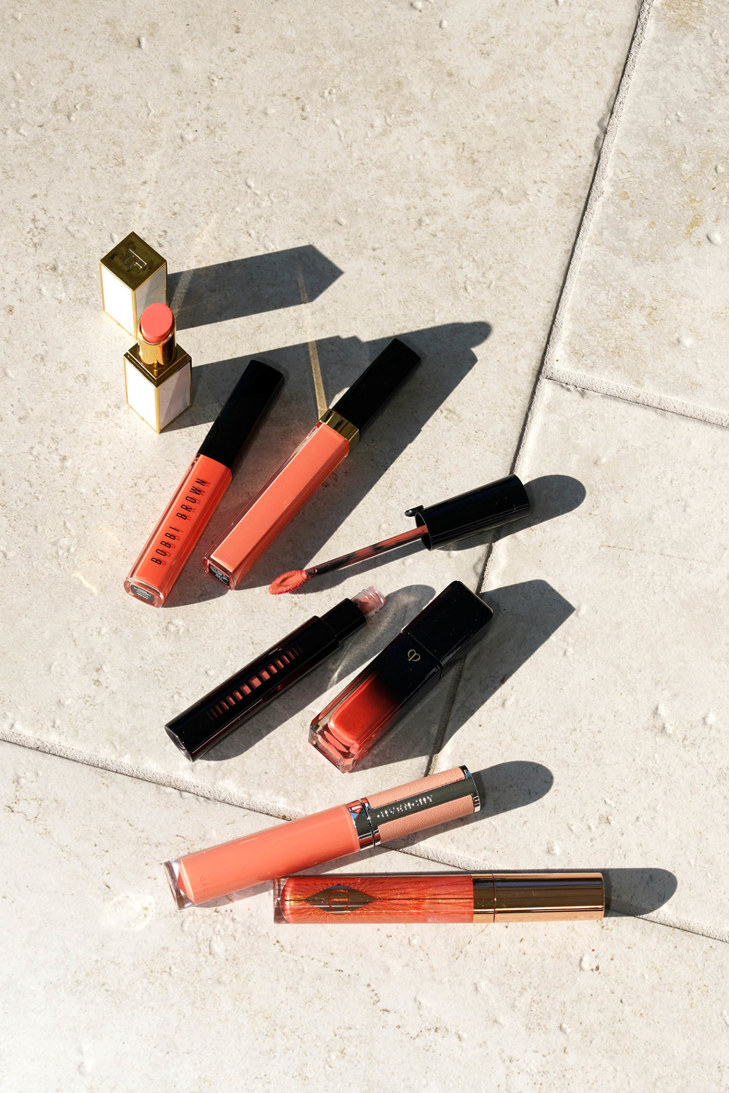 Les meilleurs rouges à lèvres Peach + Coral pour l'été