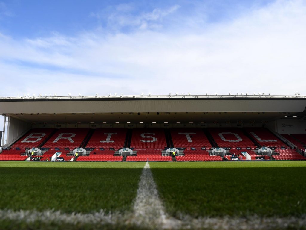 Les joueurs de Premiership ne peuvent pas s’attendre à rester sur les salaires actuels après la pandémie de coronavirus, déclare le président de Bristol