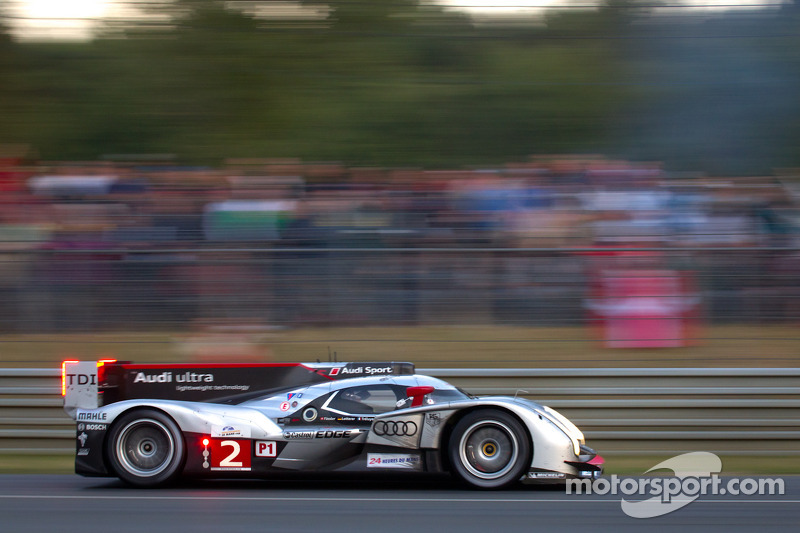 # 2 Audi Sport Team Joest Audi R18 TDI: Marcel Fässler, André Lotterer, Benoit Tréluyer