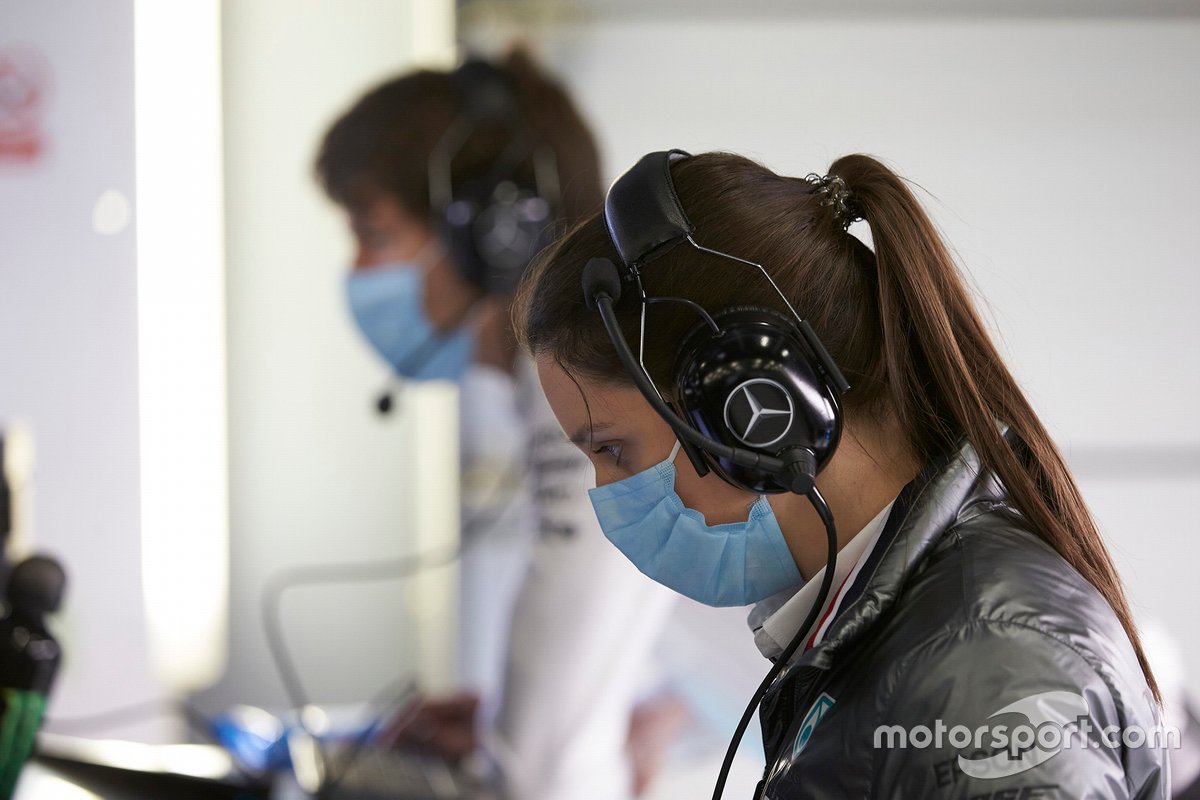 Membres de l'équipe Mercedes F1 AMG