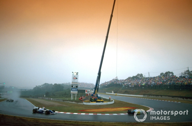 Michael Schumacher, Benetton B194 mène Damon Hill, Williams FW16
