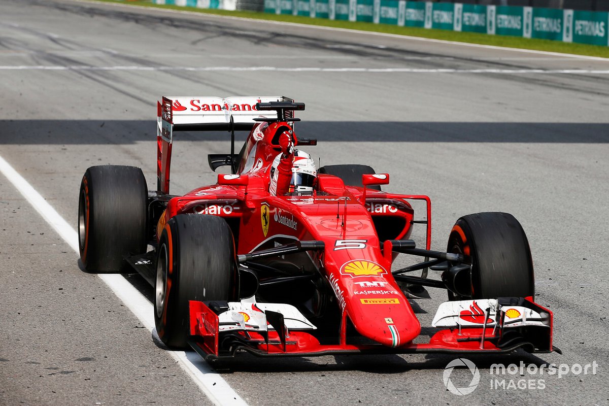 Vainqueur de la course Sebastian Vettel, Ferrari SF-15T