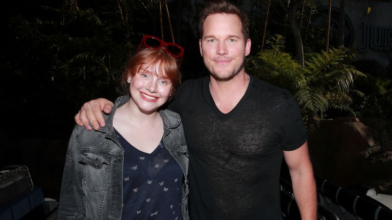 Bryce Dallas Howard et Chris Pratt filmeront au Royaume-Uni